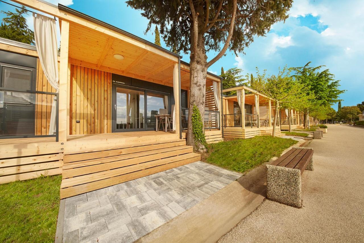 Premium Mobile Homes - Hotel & Resort Adria Анкаран Экстерьер фото