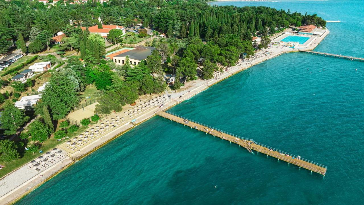 Premium Mobile Homes - Hotel & Resort Adria Анкаран Экстерьер фото