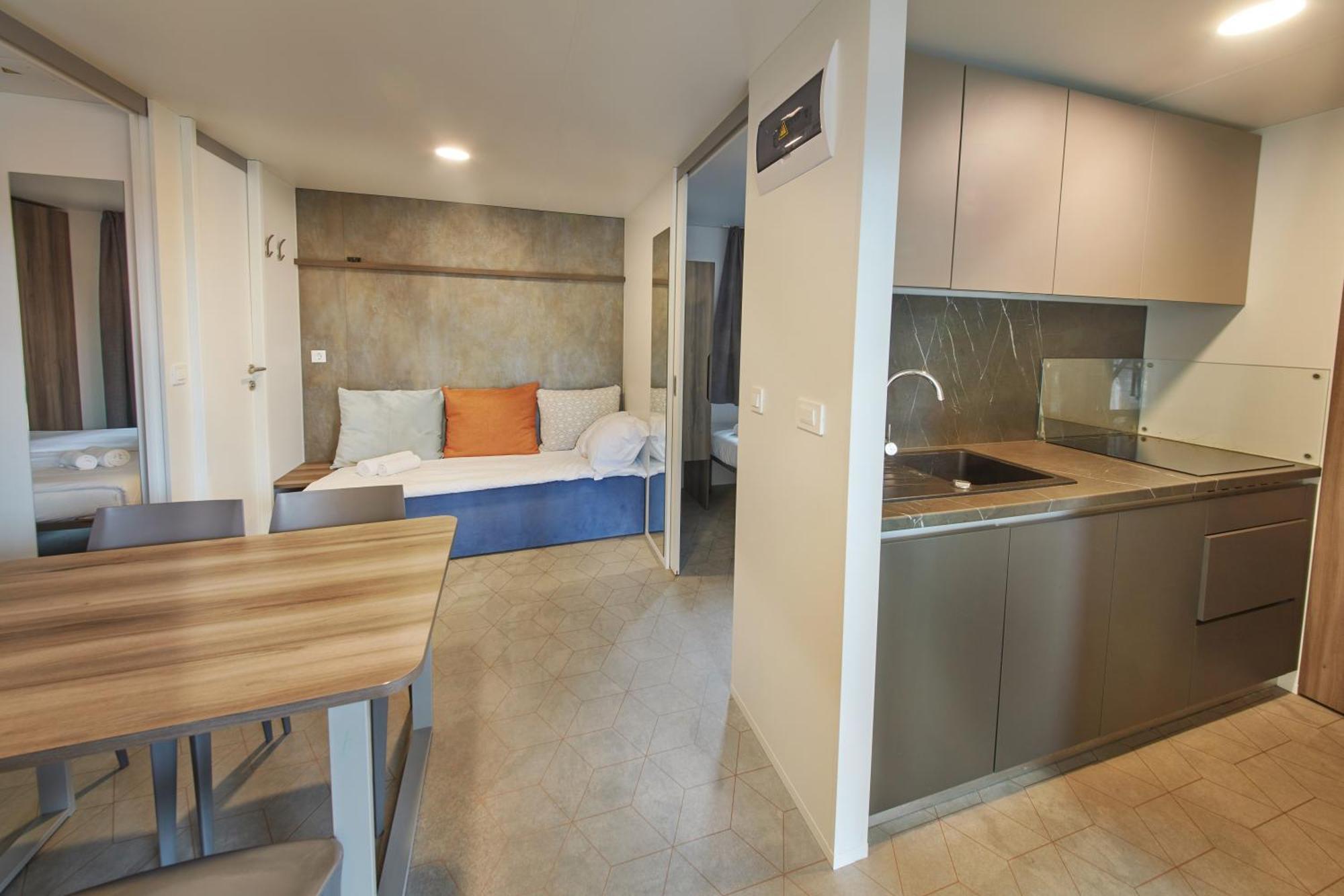 Premium Mobile Homes - Hotel & Resort Adria Анкаран Экстерьер фото